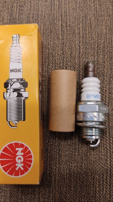 Свічка запалювання NGK 6703 BPMR7A