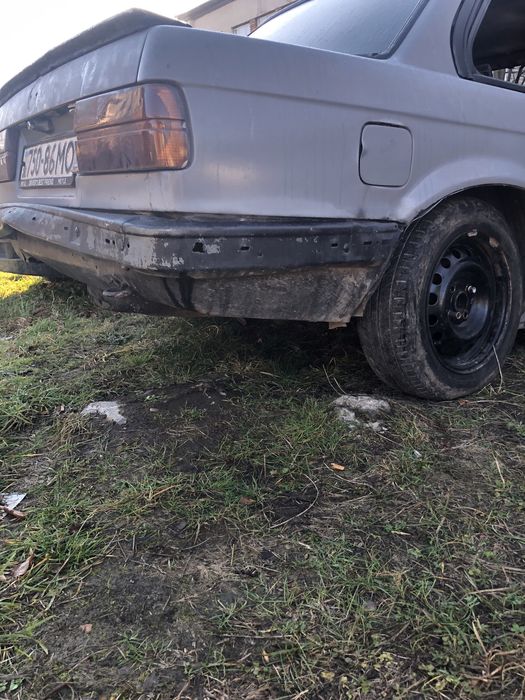 Продам бмв е30. М10б18