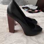 Buty, czółenka, pantofle Tory Burch 37,5