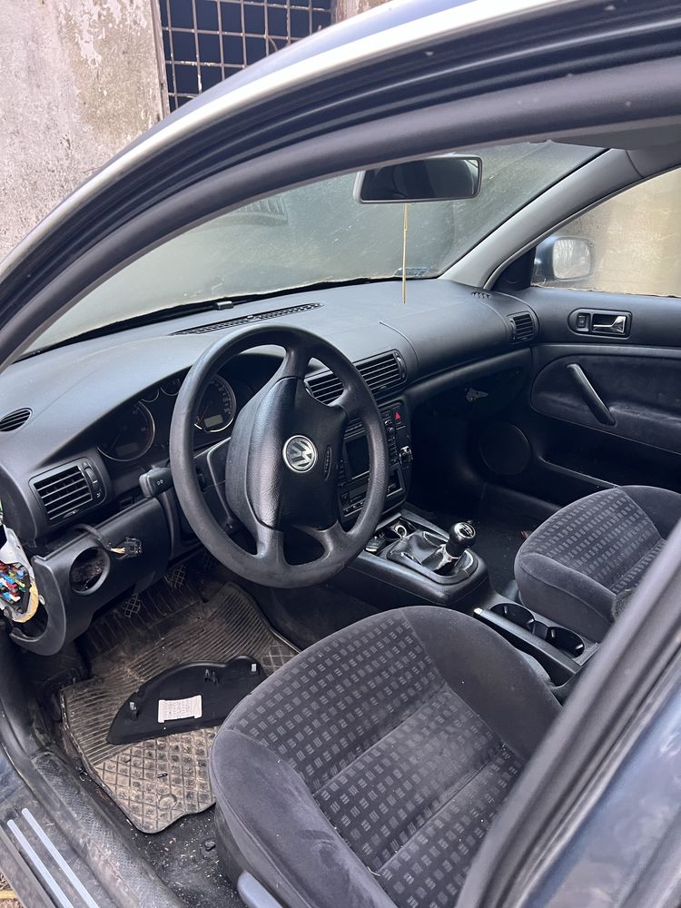 VW Passat B5 1.9 tdi na części klima pompa