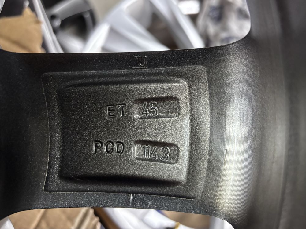 Felgi aluminiowe 5x114,3x16 6.5J ET45 KIQ HYUNDAI MAZDA TOYOTA RENO