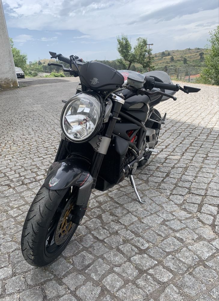MV Agusta Brutale 910R F4