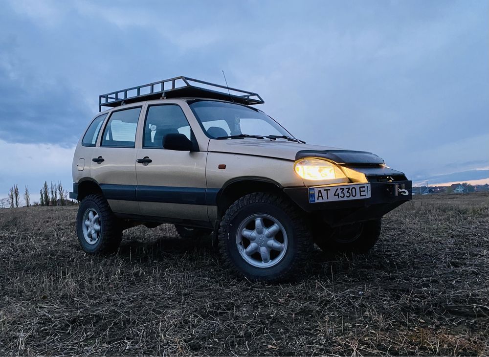 Chevrolet Niva 4х4 з лебідкою