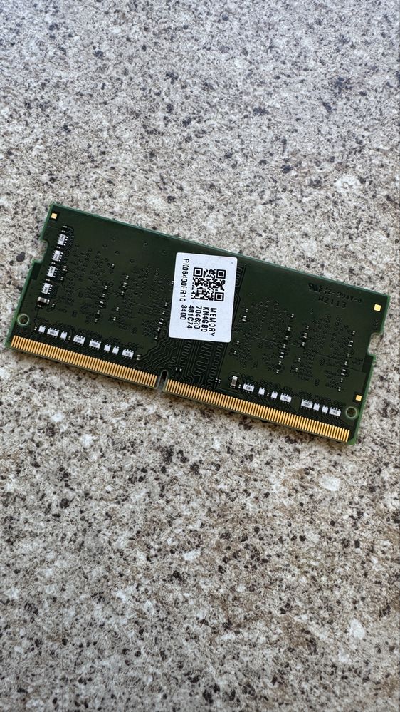 Sodimm kingston 4gb and samsung dimm 8gb ddr4