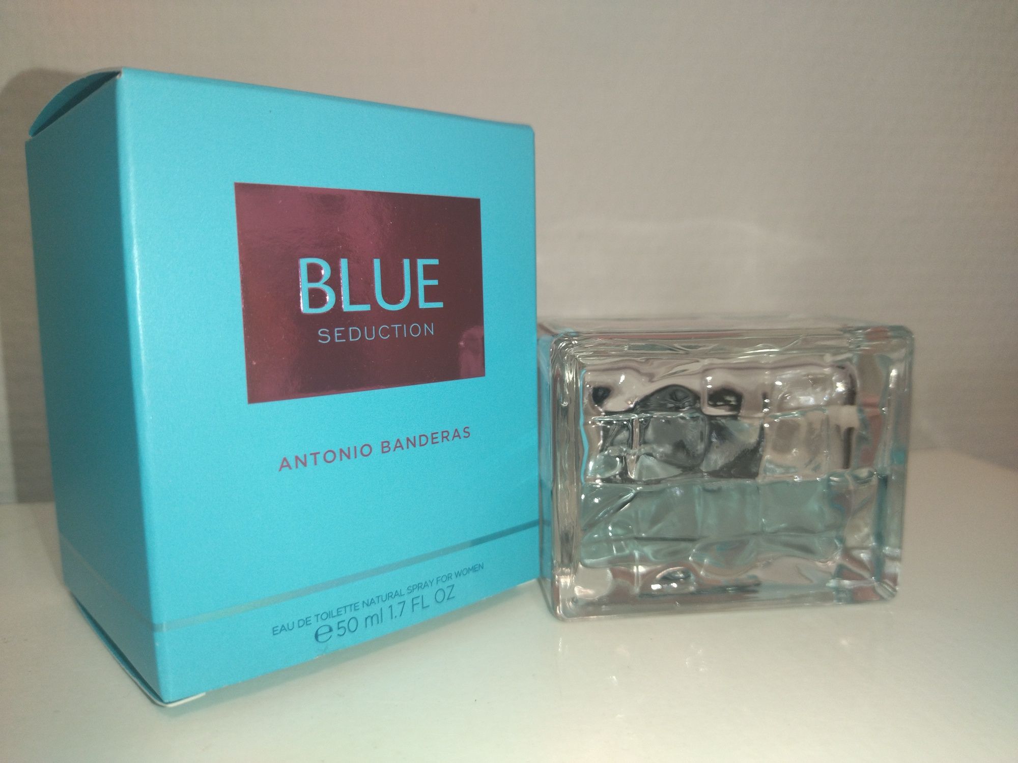 Blue Seduction Antonio Banderas

EDT - używane