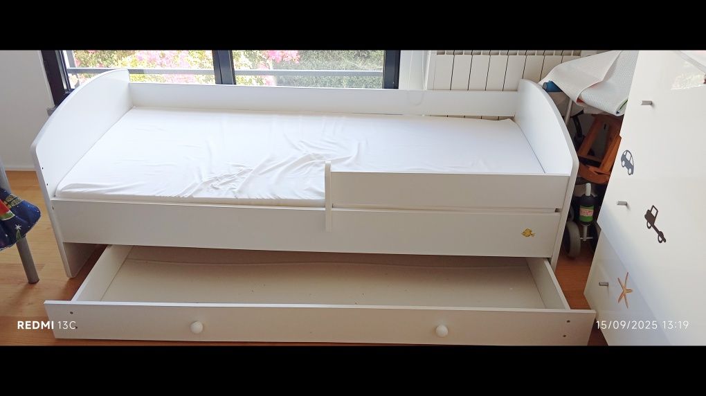 Cama criança como novo