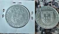 2 moedas comemorativas de 50 escudos