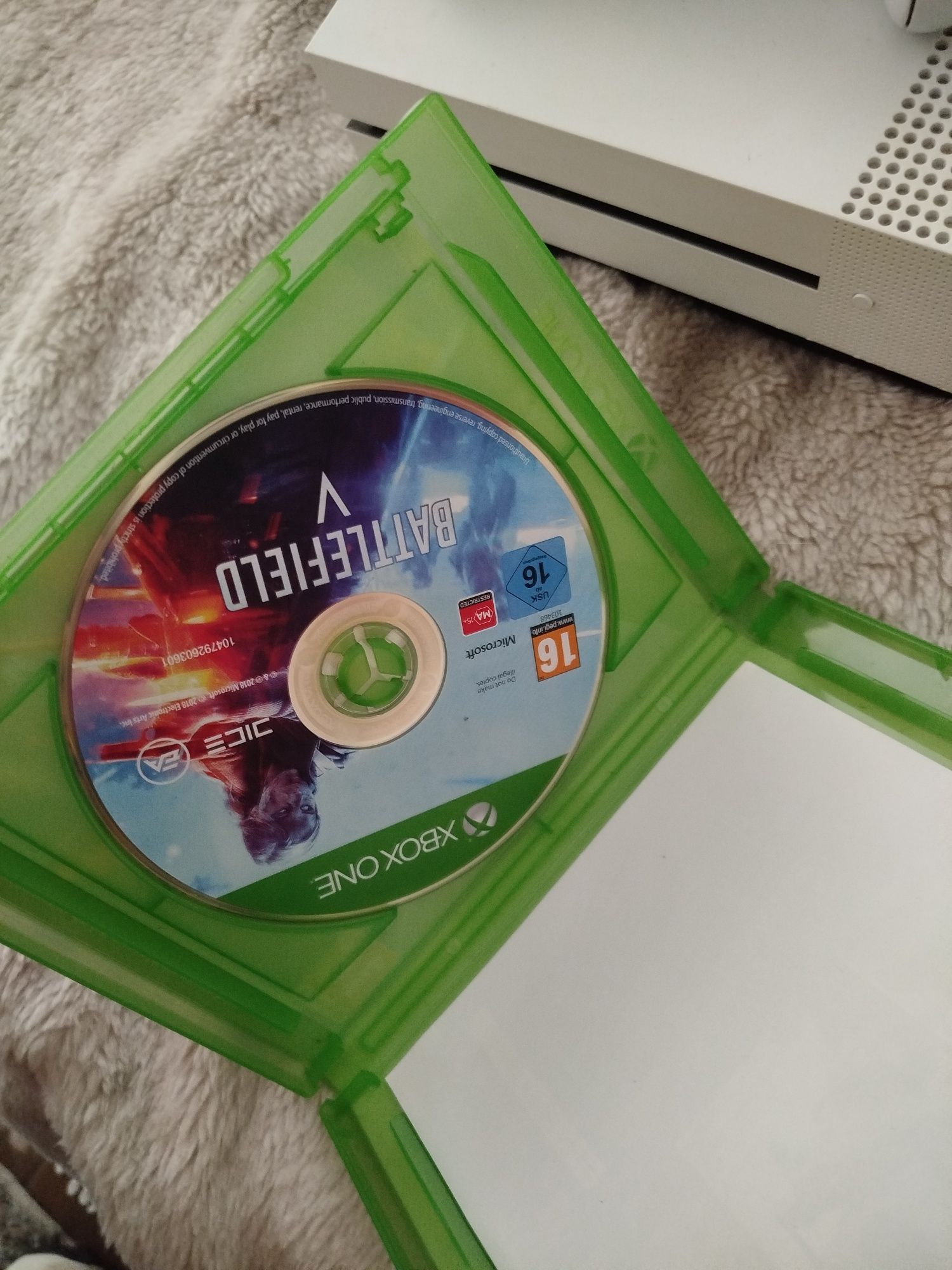 XBOX ONE S 1 T Muito Bom Estado