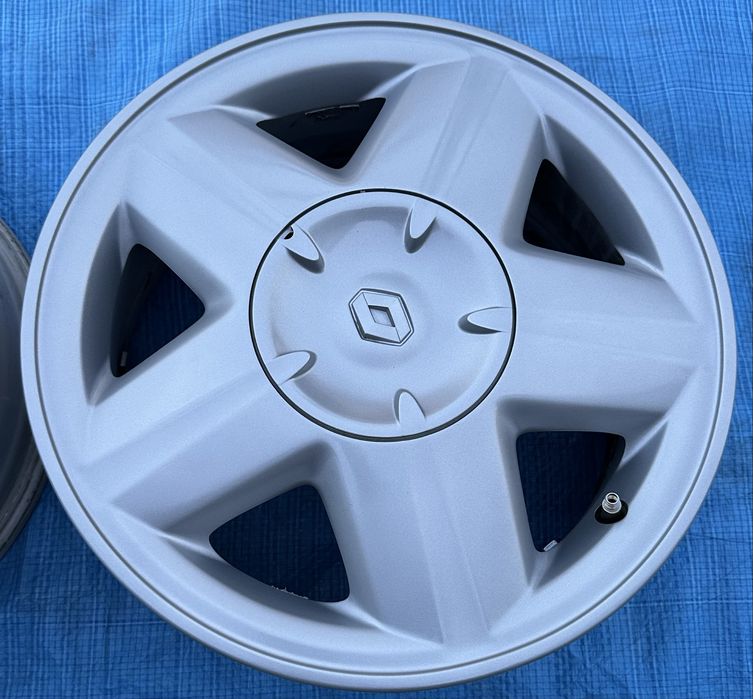 Диски R15 4x100 Reno Renault Logan Megane Dokeer Scenic Dacia