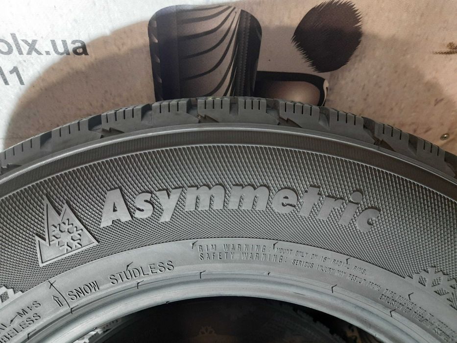 Шини 8,5 мм  215/70 R16 KUMHO i'Zen RV б/у зима склад