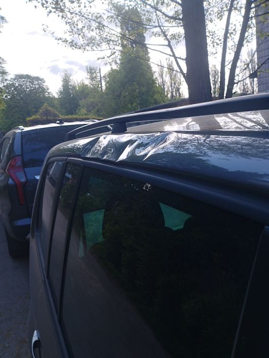 Volkswagen Touran,1.4 бенз автомат