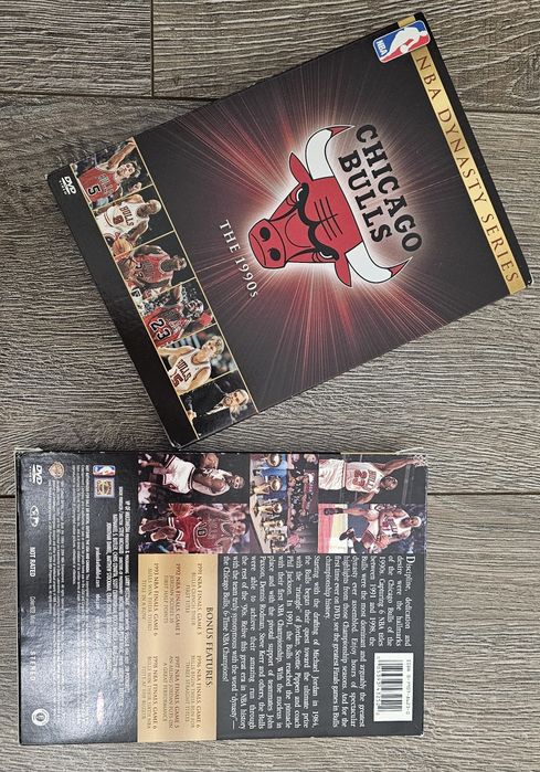 NBA Dynasty Series Chicago Bulls 1990 (4 disc DVD)