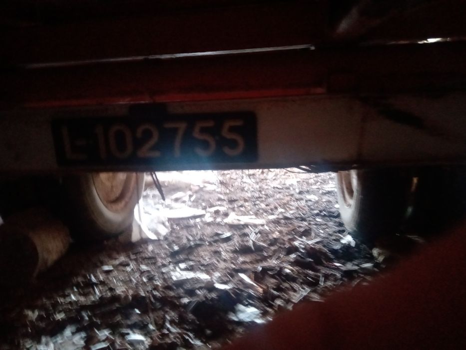 Vendo reboque agrícola rodado duplo e taipal  de 7500 kg