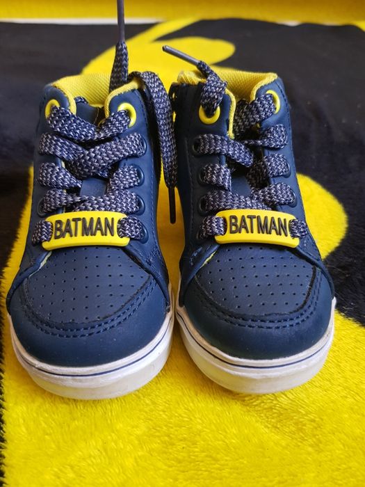 Buty batman dla chłopca