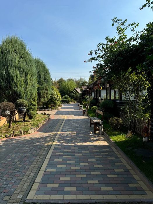 Продаж Діючого Ресторану 414м2 з ділянкою 35сот Луцьк