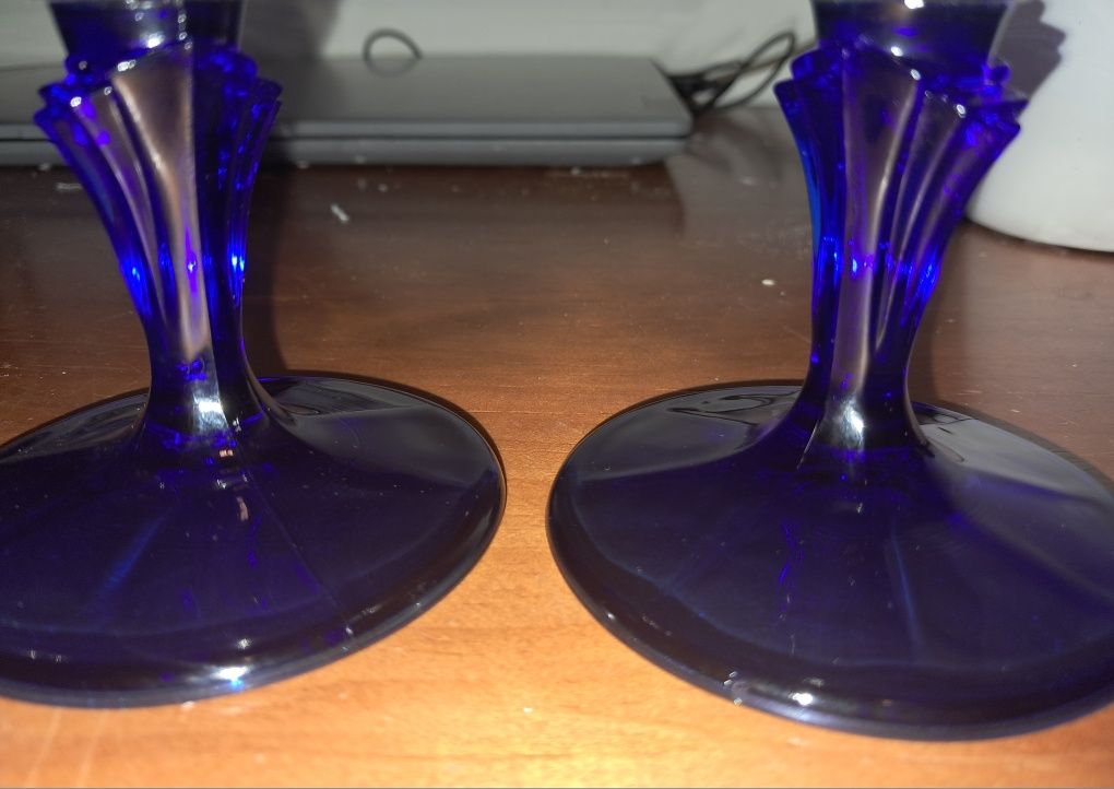 Conjunto de 4 copos pé azul