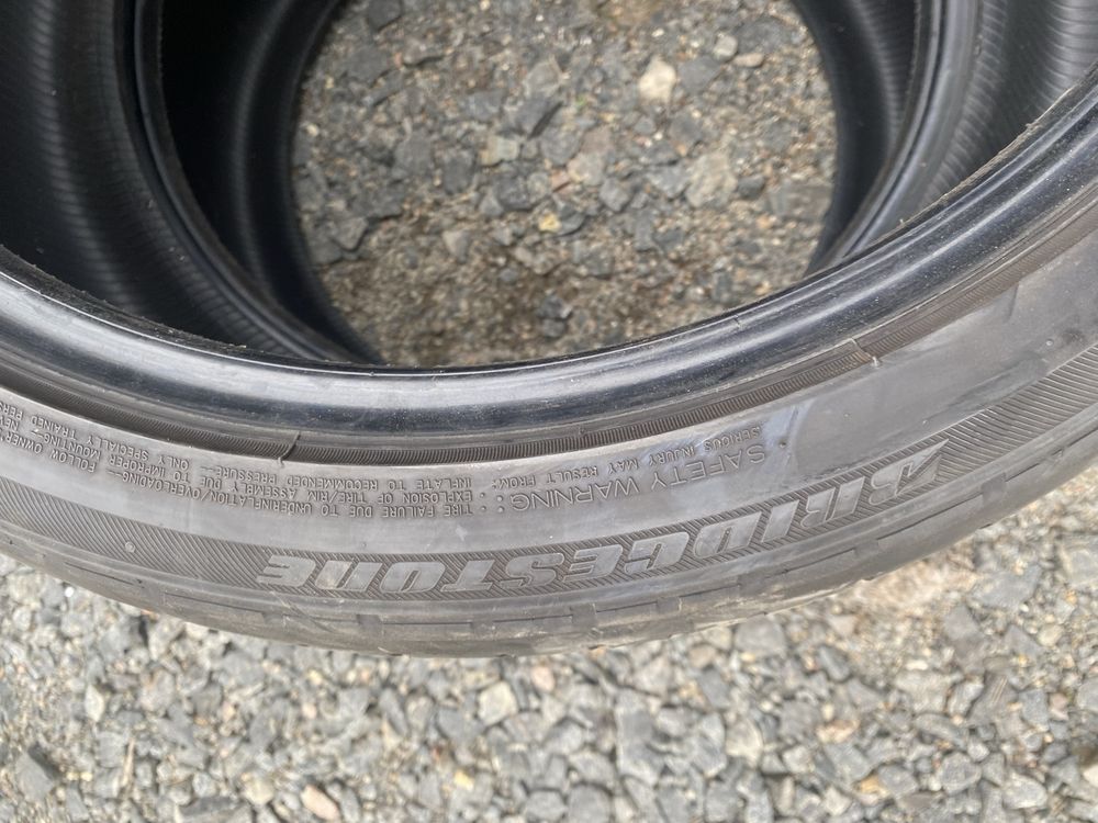 Різина Ран Флет 275/35r20 Brigstone