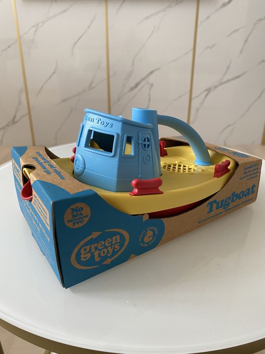 Цікаві іграшки для купання пляжу лодка човен Green Toys