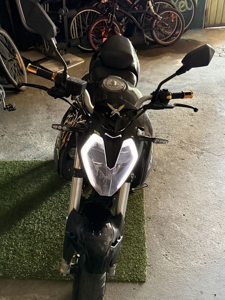 Vendo mota Keeway 125cc