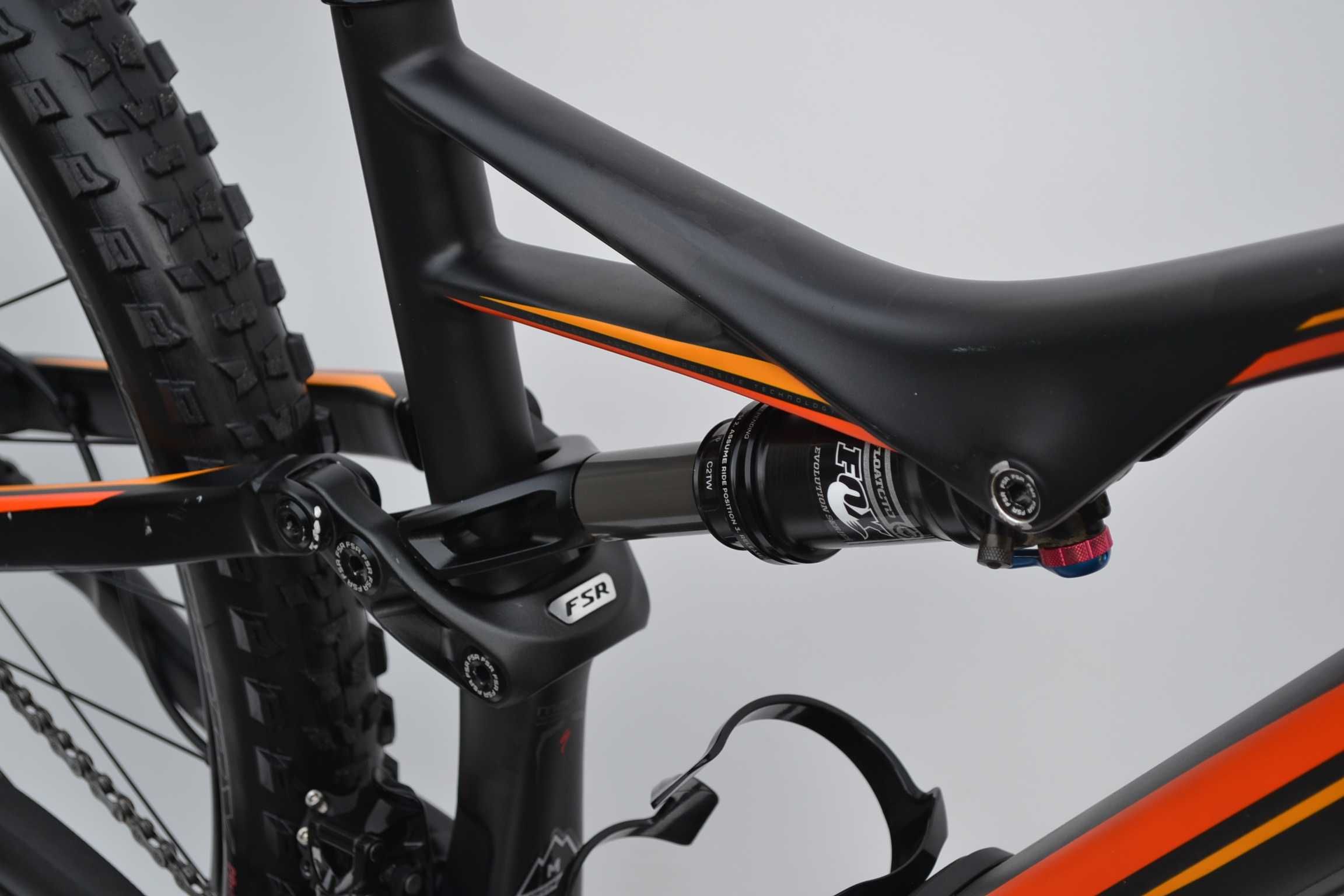 Specialized carbon stumpjumper FSR 2x10 XT,Full rama Mstan bdb koła 29