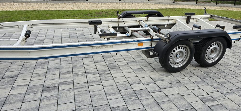Przyczepa podłodziowa aluminiowa Stoeger 2,5t, 8,5-9,5m