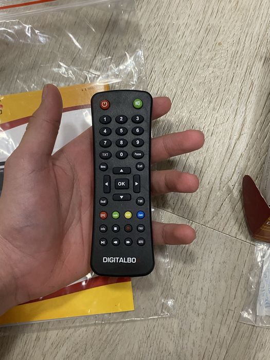 Продам тюнер IMPERIAL HD 1 basic.