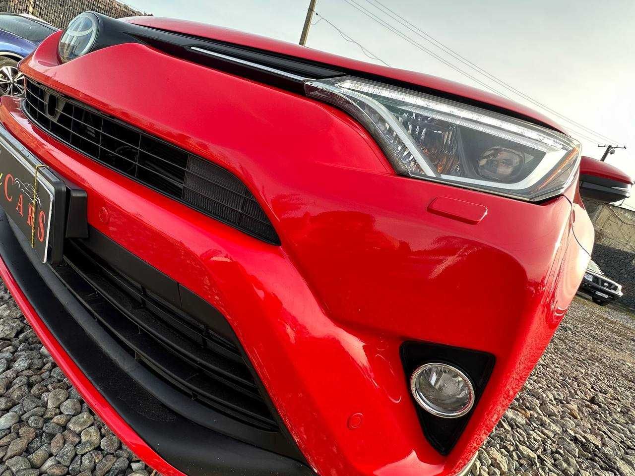 Авто Toyota RAV4 2017