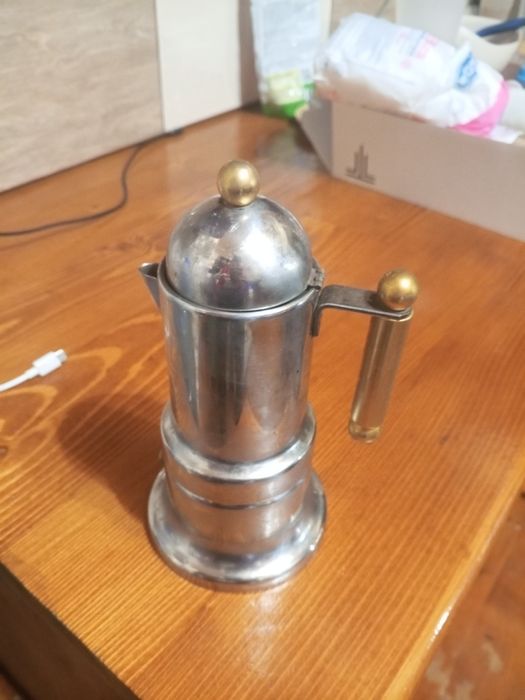 Кавоварка з Італії