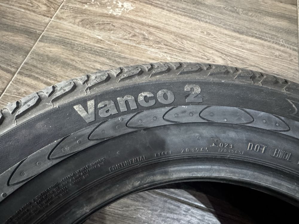 Opona Continetal Vanco 2 215/65/16C 106/104T Jak Nowa