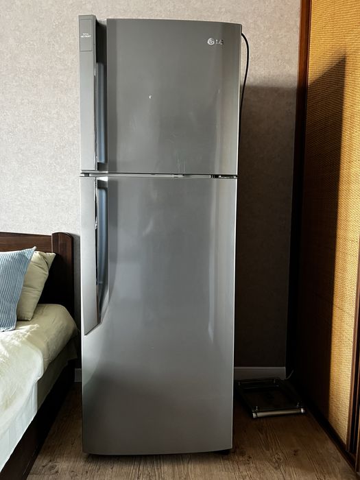 Холодильник б/у LG