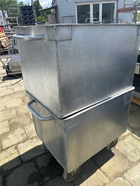 Zbiornik aluminiowy 70 x 83 x 60 na kółkach