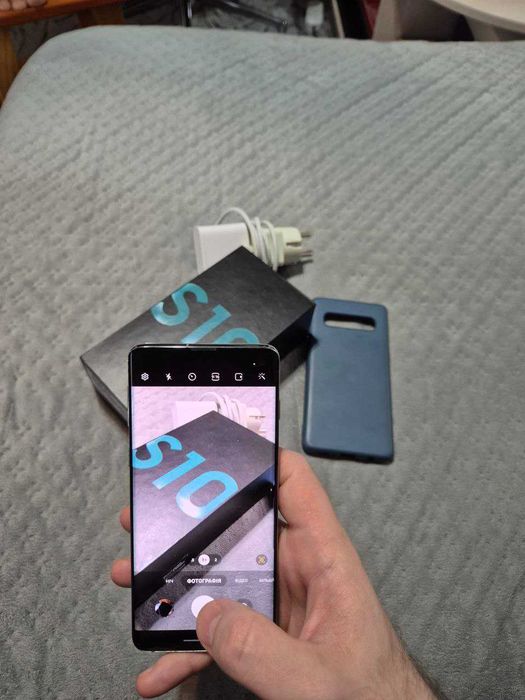 Samsung Galaxy S10 8/128GB Prism Green – Ідеальний стан, без ремонтів