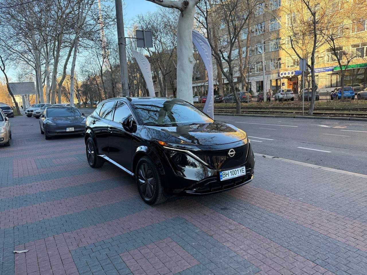 Продам 2023 Nissan Ariya Engage