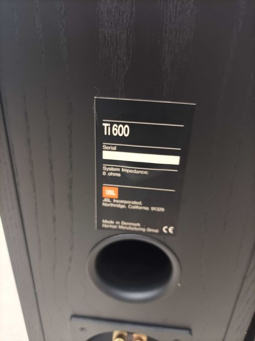 Colunas JBL - Ti 600