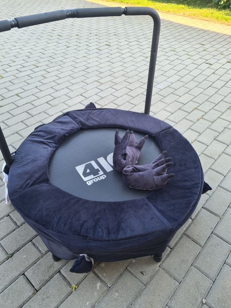 Trampolina dla dzieci do domu