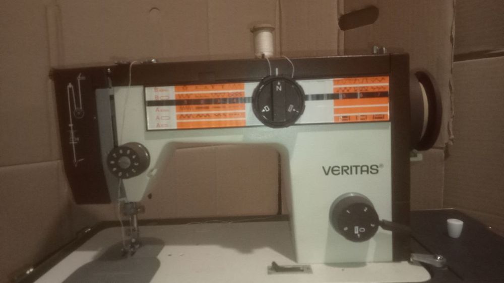 Швейна машина VERITAS