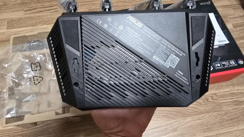 ASUS ROG Strix GS-AX5400 Wifi 6 Extendable Gaming