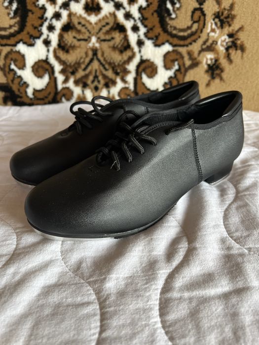 Танцювальне взуття