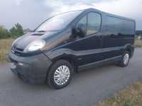 Opel Vivaro 2.5 dci 6 osobowy