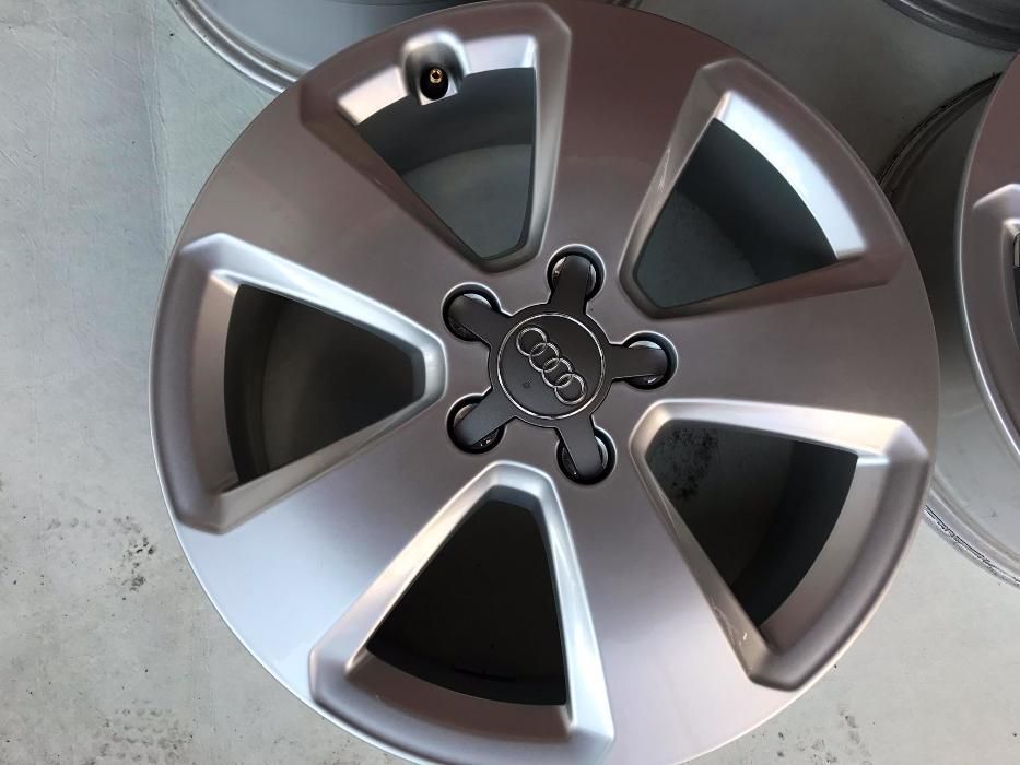 ORYGINAŁ FELGI 17cali 8V0 AUDI A3 S3 S-LINE A4 A6 VW Skoda Seat 736