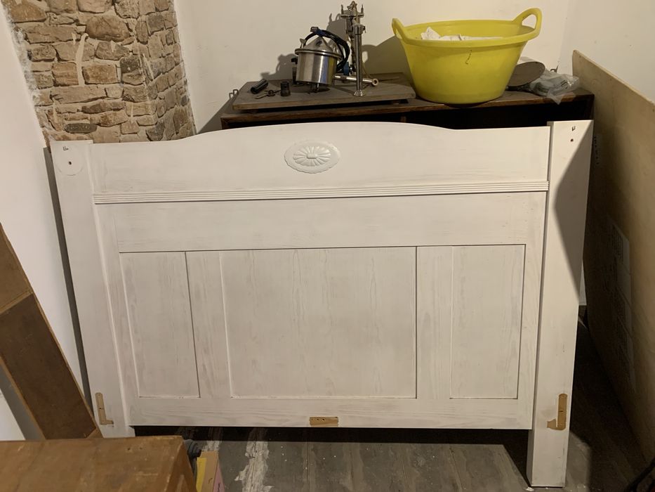 Zagłówek łóżka vintage