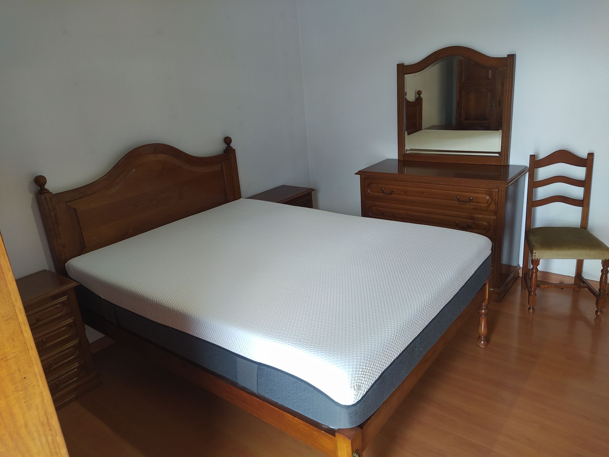 Quarto de casal cama