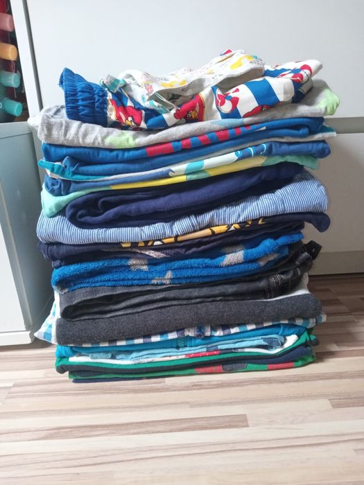 Ubranka chłopięce 98-104- 24 szt