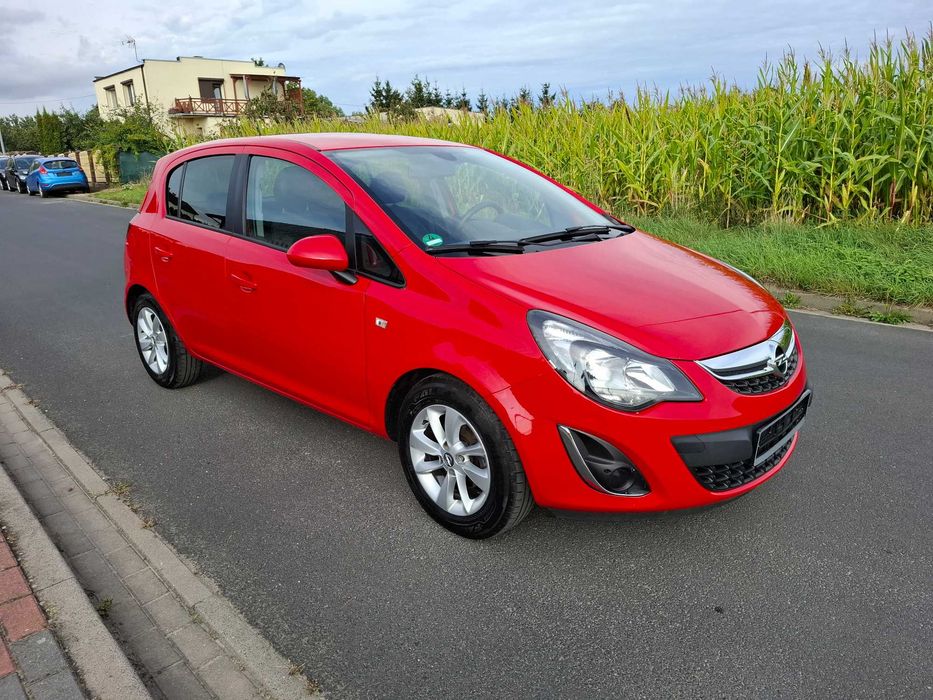 OPEL CORSA D 1.4 2014 rok klimatronik PÓŁSKÓRA NAWIGACJA grzane fotele