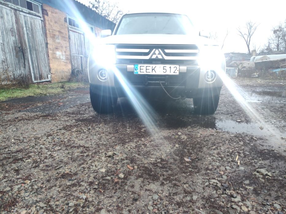 Міцубісі Паджеро