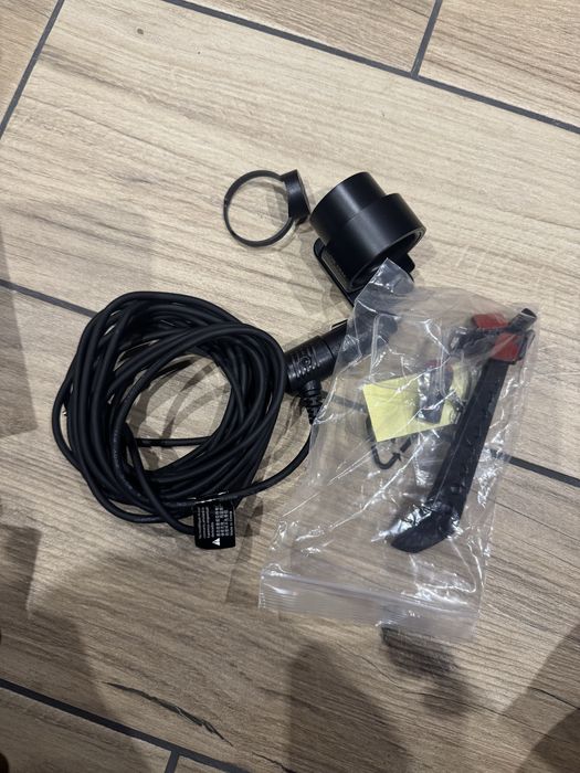 Топовий відеорегістратор Blackvue DR750X-1CH Plus