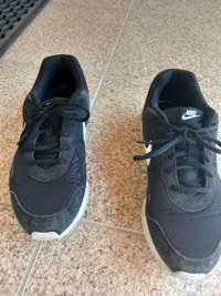 Sapatilhas Nike 44