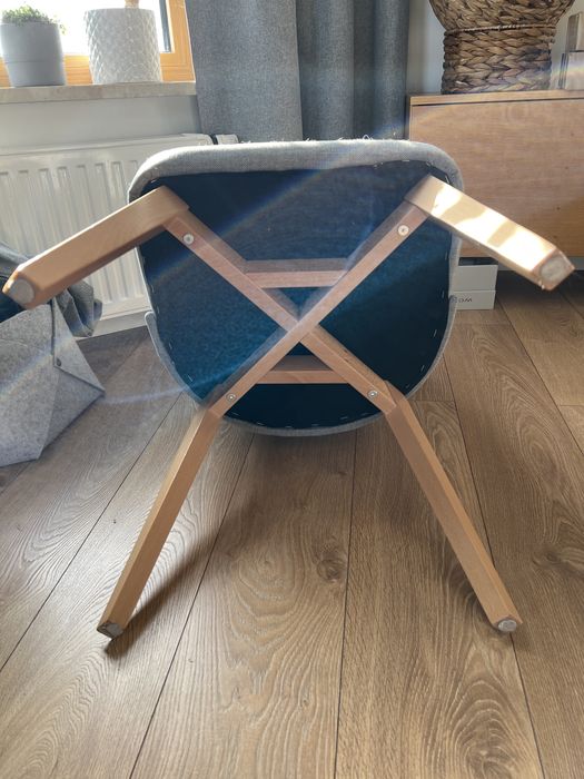 Krzesla tapicerowane szare komplet x6