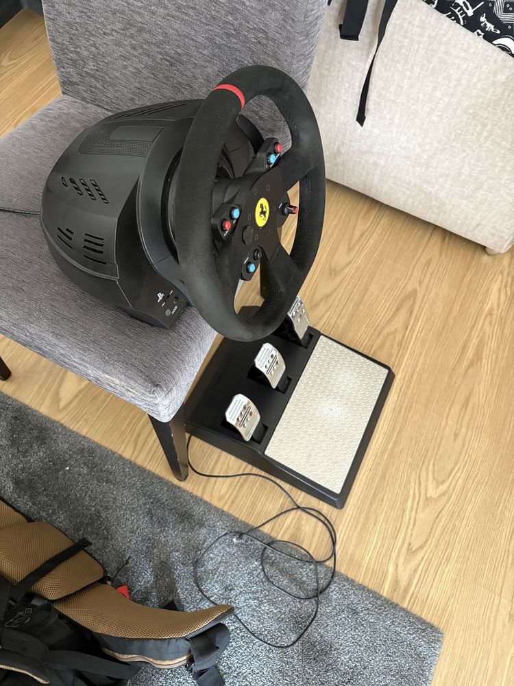 Thrustmaster T300 RS Ferrari