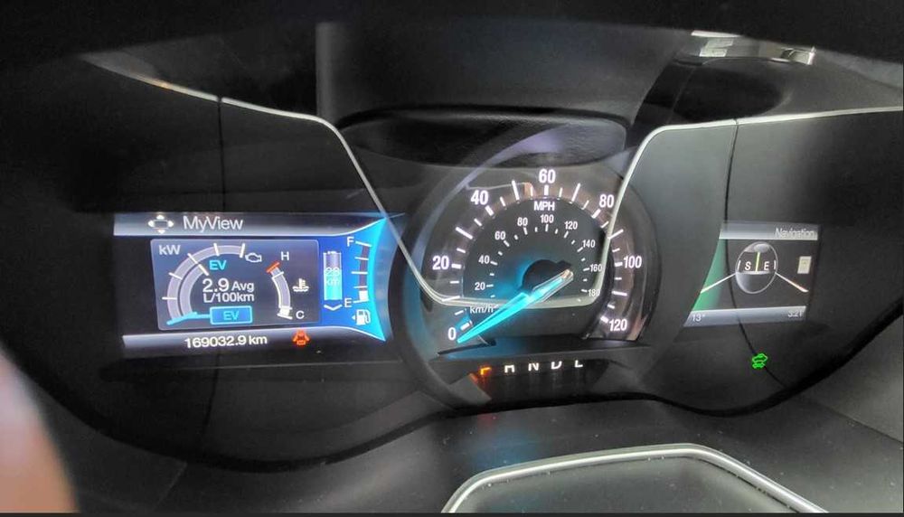 Ford Fusion Plug-in Hybrid(PHEV)  2013  2.0